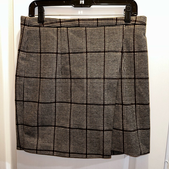 Heartloom Jaxon Mini Skirt - Picture 1 of 6